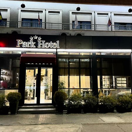 Park Hotel TIRANA Buitenkant foto