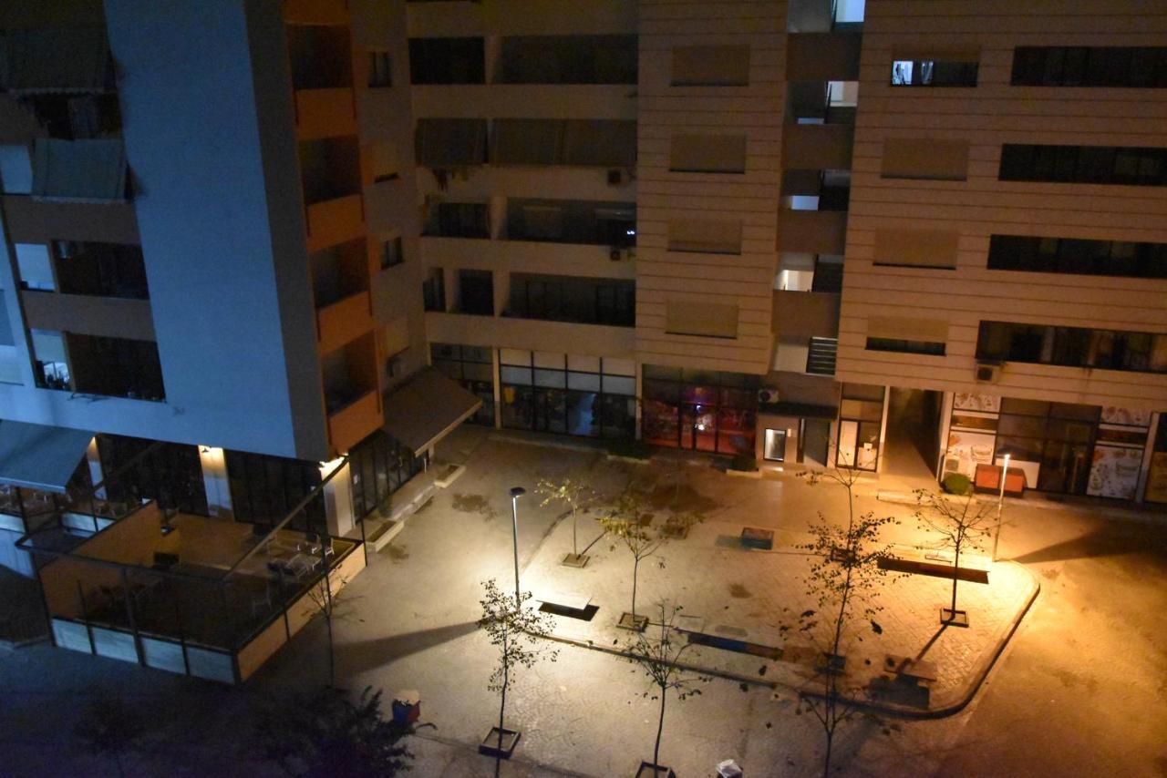 Park Hotel TIRANA Buitenkant foto