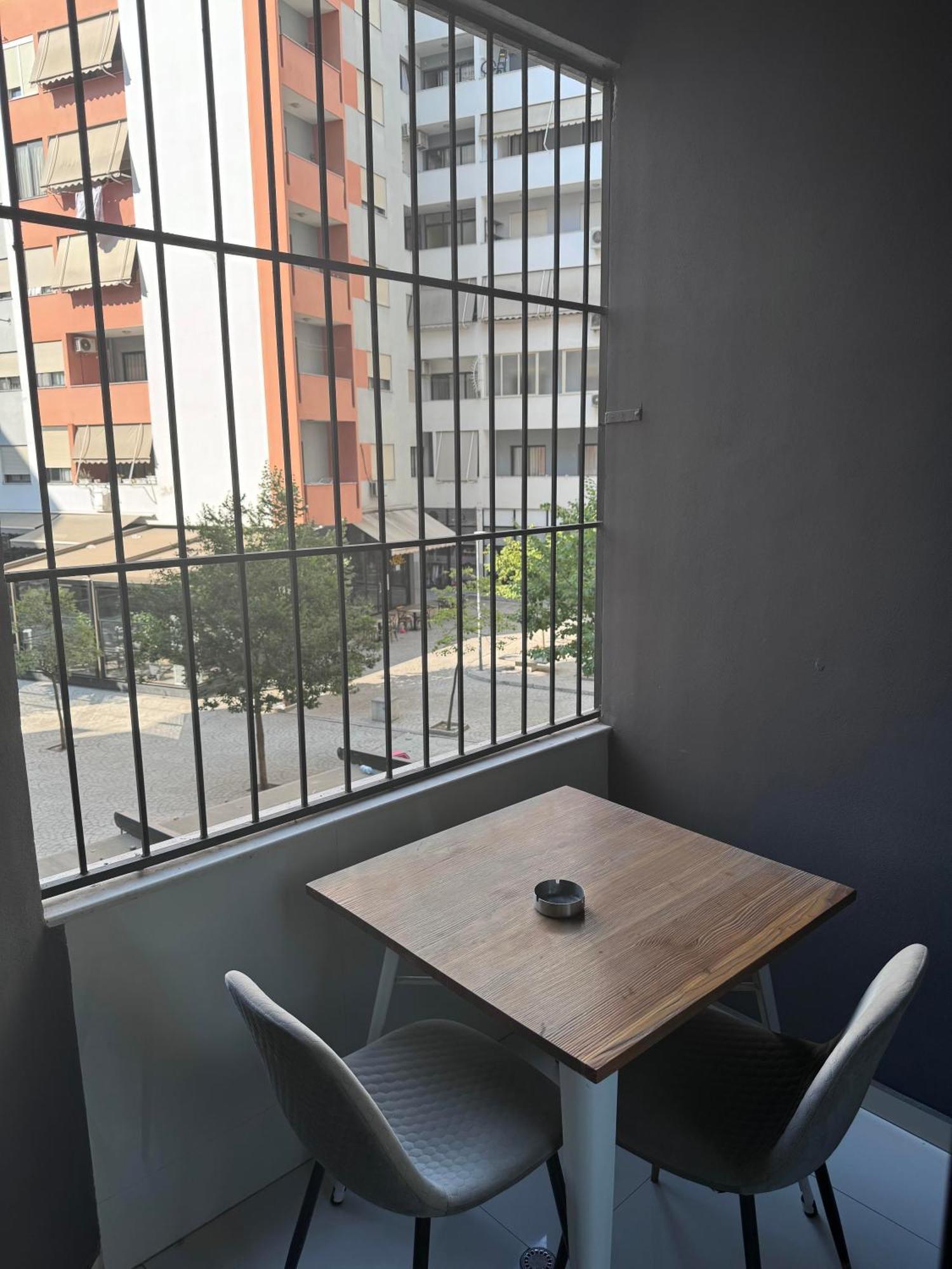 Park Hotel TIRANA Buitenkant foto